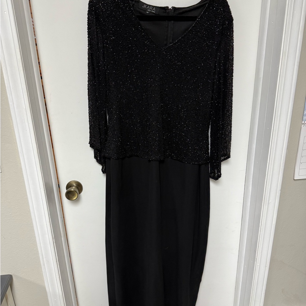 Mother of the Bride Black Long Sleeve Sequin Formal Dress